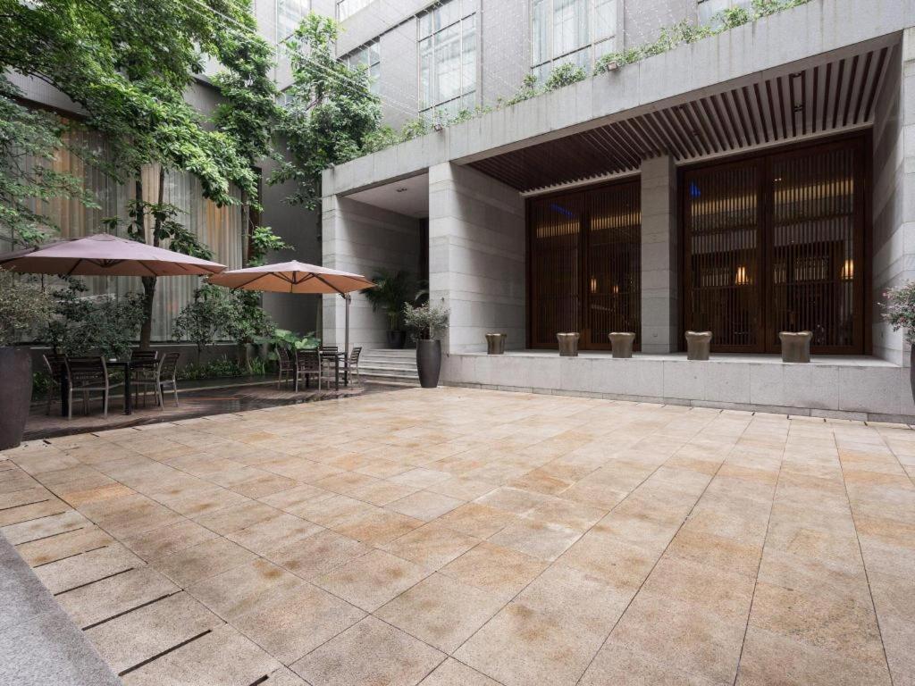 Guangzhou Carat Hotel Buitenkant foto