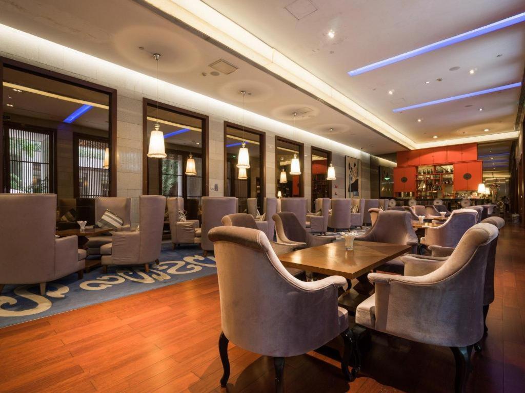 Guangzhou Carat Hotel Buitenkant foto
