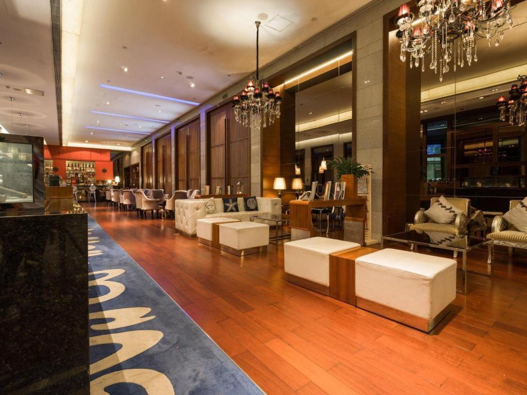Guangzhou Carat Hotel Buitenkant foto